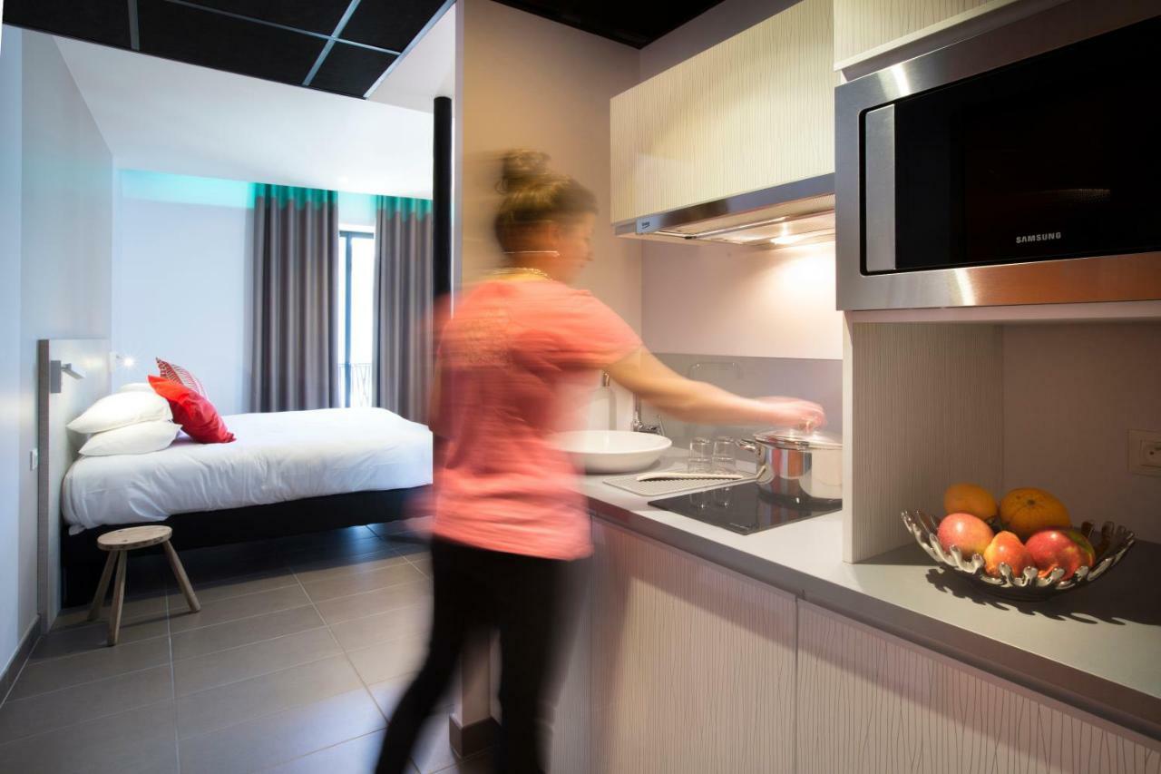 Appart'Hotel Les Fleurines By Urban Style Villefranche-de-Rouergue Esterno foto